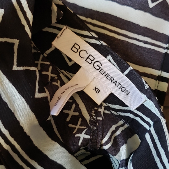 BCBG Halter Top - Picture 5 of 5